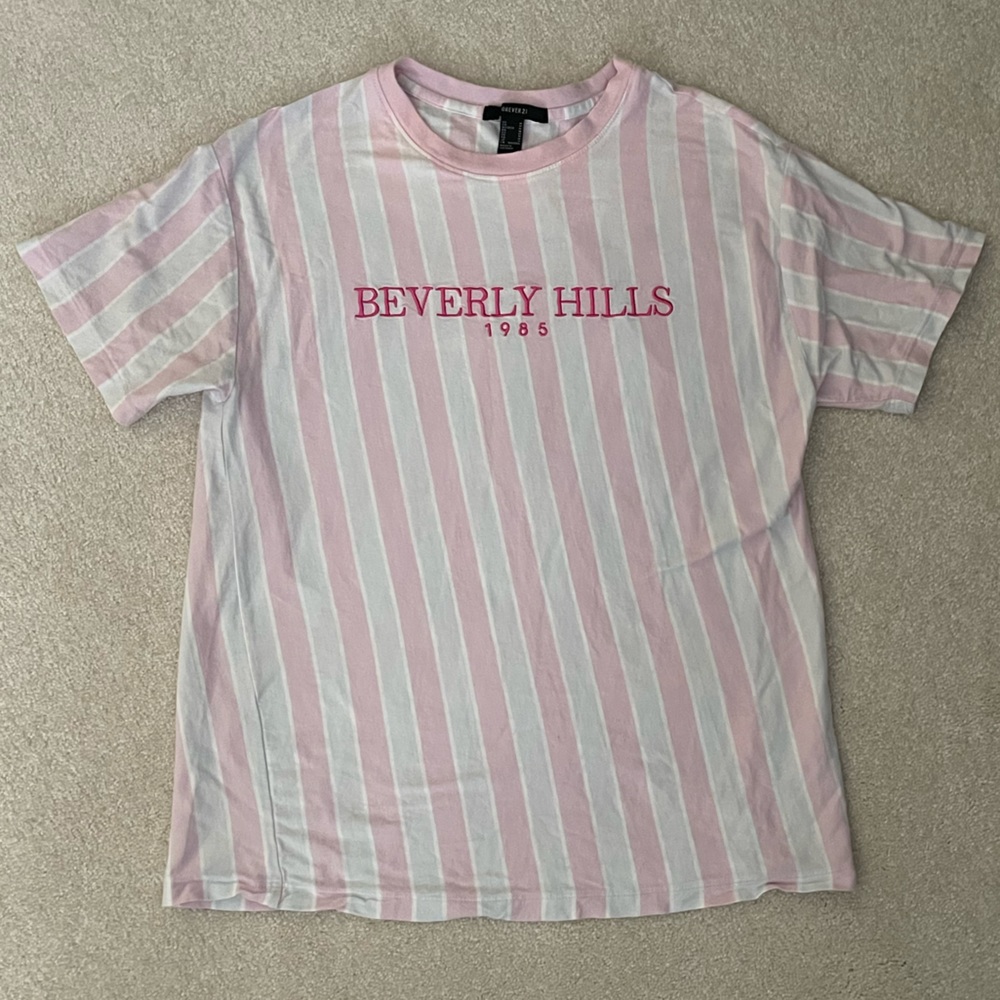 Forever 21 tee